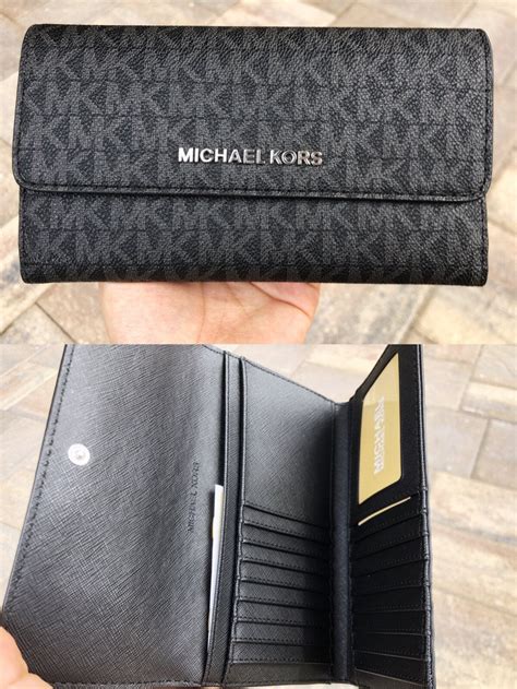 michael kors jet set mens billfold wallet|Michael Kors oversized wallet.